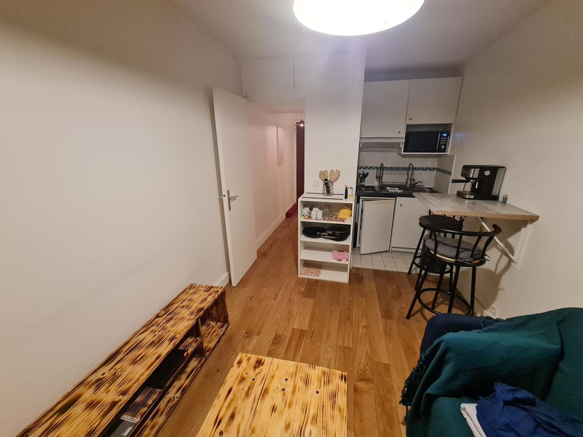 Studio Calme Et Central * Parijs